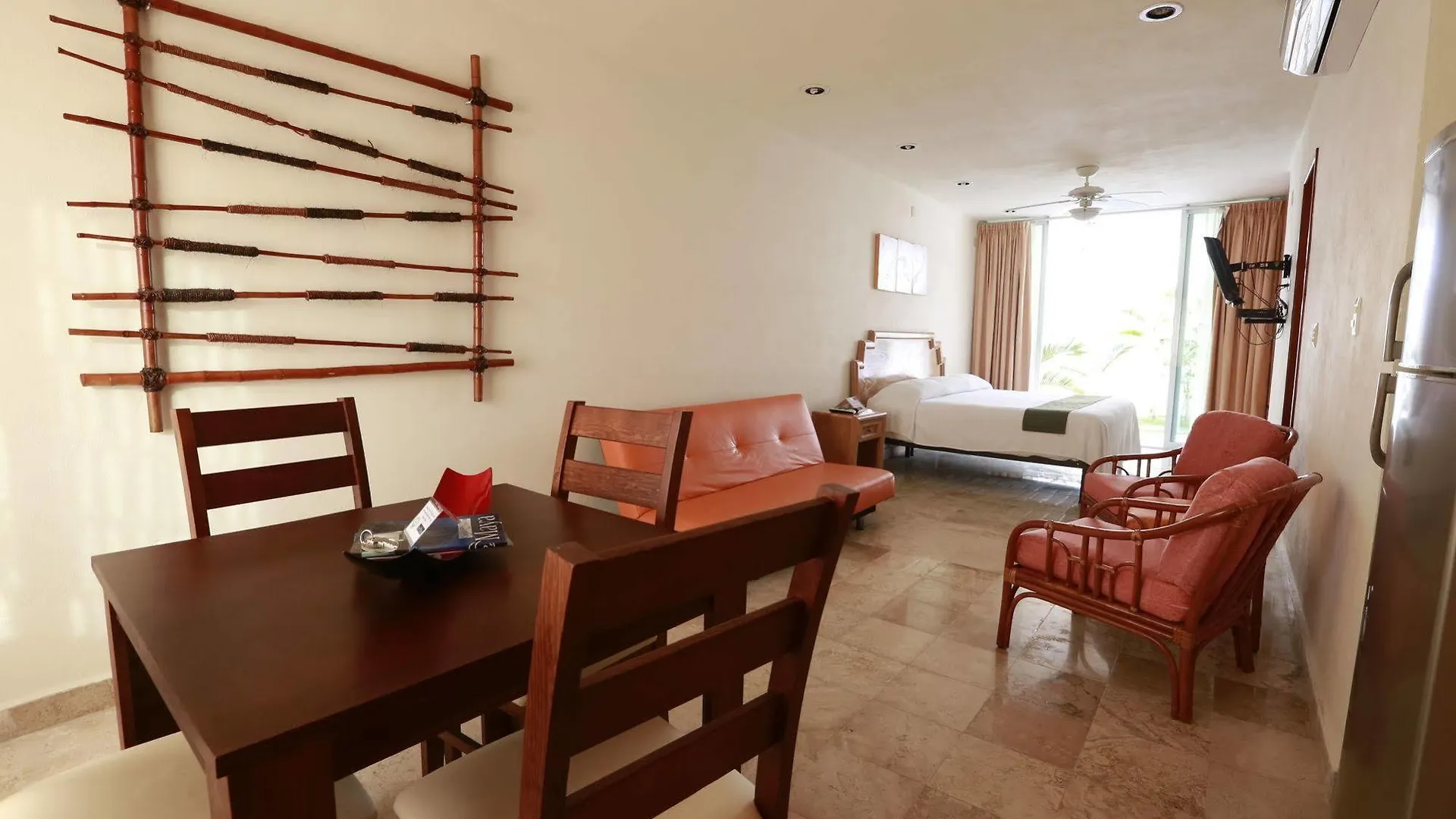 Coral Maya Stay Suites Puerto Aventuras 3*,