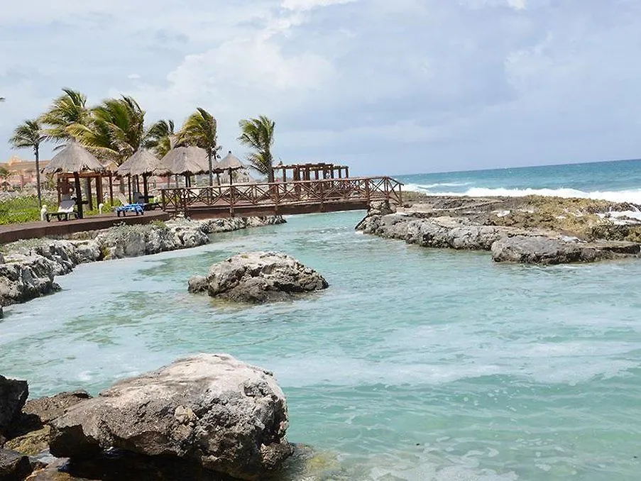 Aparthotel Coral Maya Stay Suites Puerto Aventuras