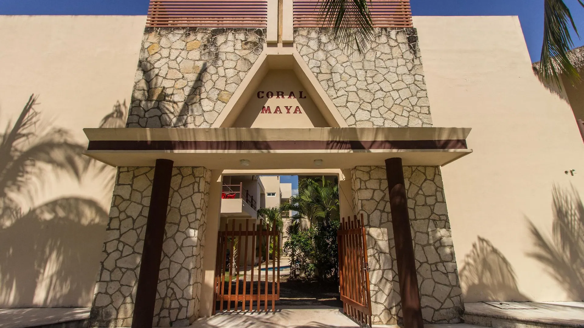 Apart-hotel Coral Maya Stay Suites Puerto Aventuras