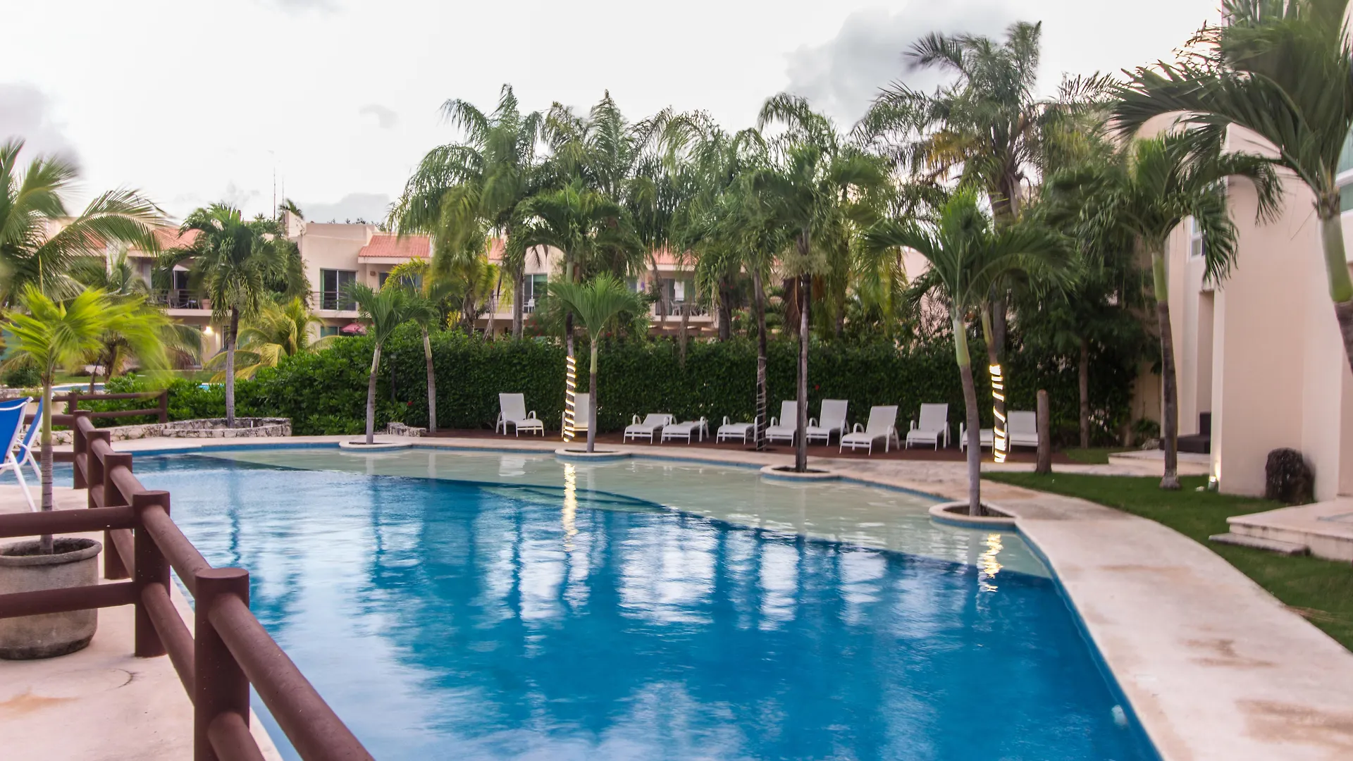Coral Maya Stay Suites Puerto Aventuras 3*,  México