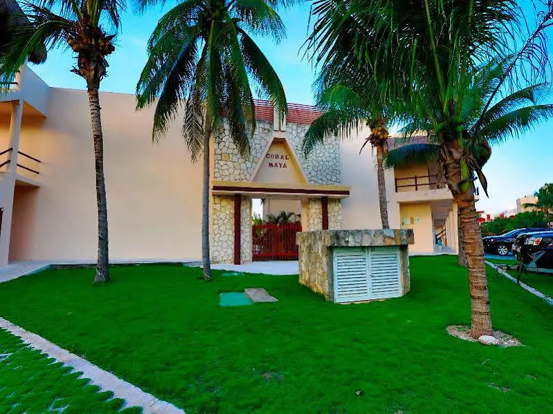 Apart-hotel Coral Maya Stay Suites Puerto Aventuras