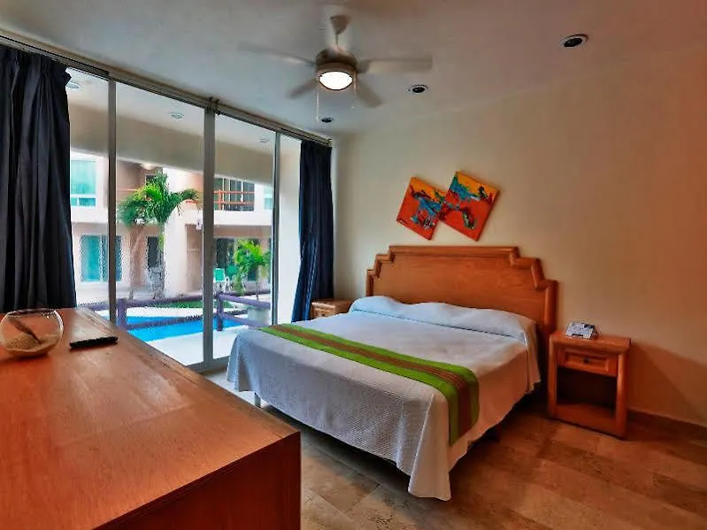 Coral Maya Stay Suites Puerto Aventuras 3*,
